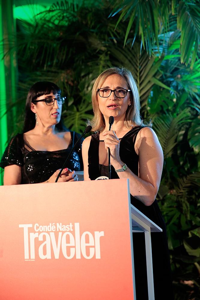 Marimar Laveda receiving the prize Traveler 2017. Copyright CN Traveler España